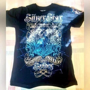 ✨Custom  made authentic Vintage Silver Star T-shirt (made in USA)✨